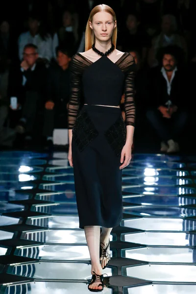 Look 6